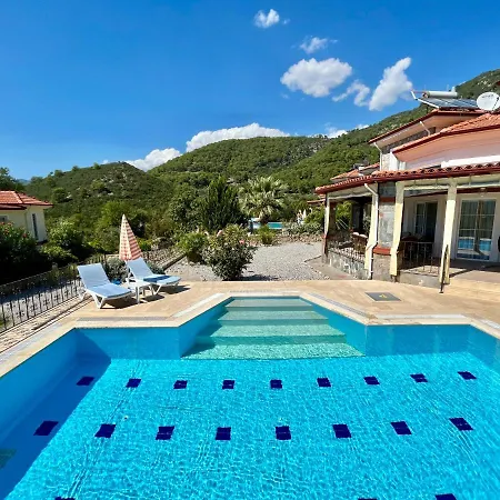Spacious 4 Bedroom With Private Pool And Unlimited Wifi 빌라