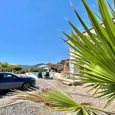 빌라 Spacious 4 Bedroom With Private Pool And Unlimited Wifi *
