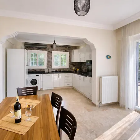 ヴィラ Spacious 4 Bedroom With Private Pool And Unlimited Wifi