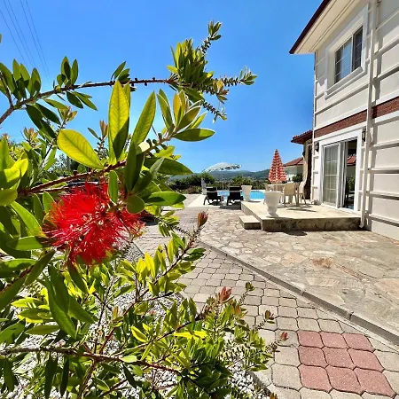 Вилла Spacious 4 Bedroom With Private Pool And Unlimited Wifi Фетхие